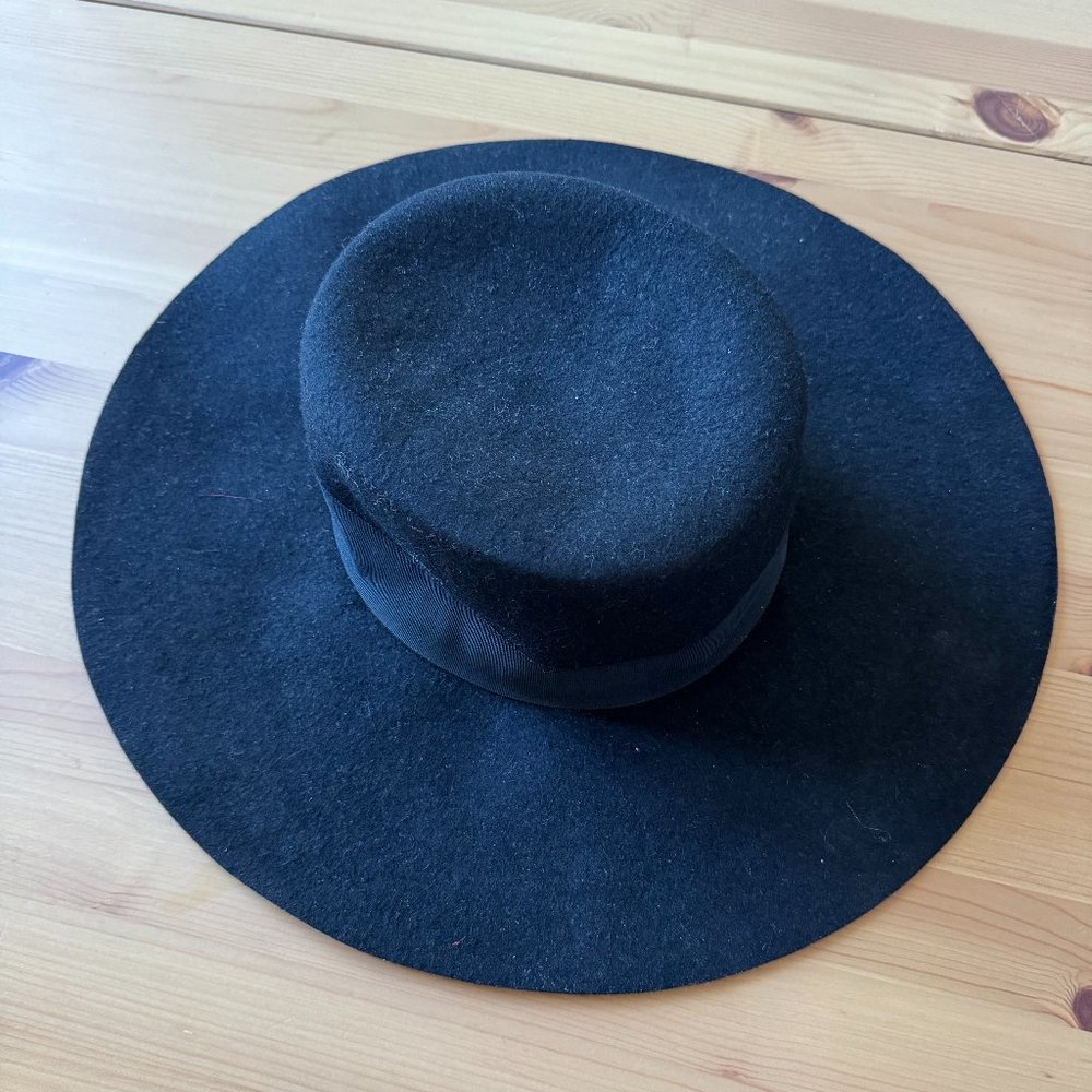 H&M black fleece hat